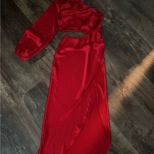 NEW | Hello Molly Red Satin Dreas
